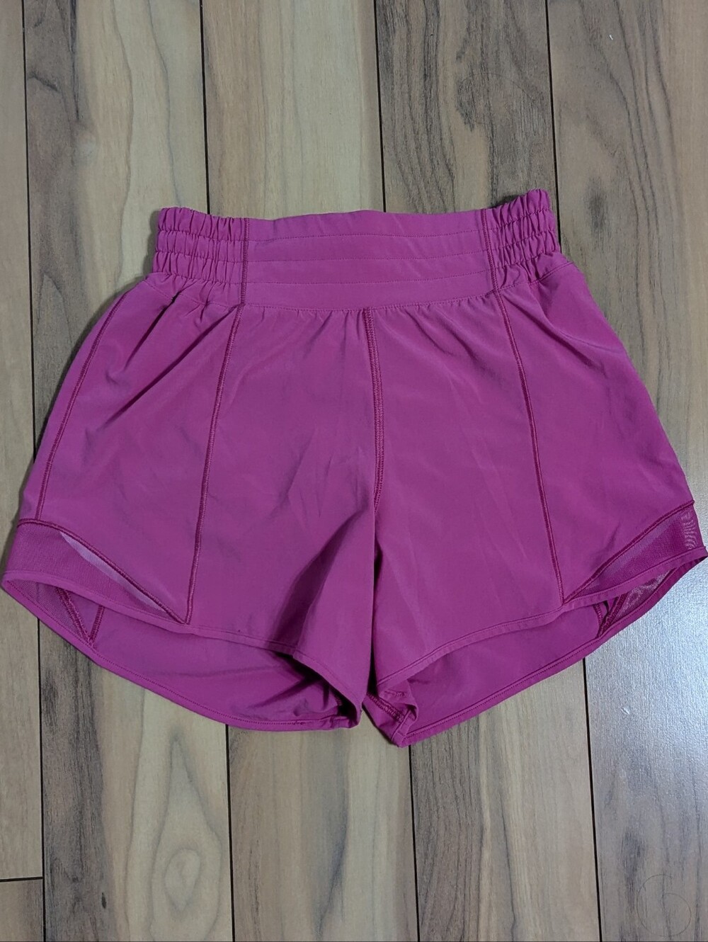 EUC! Lululemon Hotty Hot High Rise Lined Shorts In Bright Pink Size 2